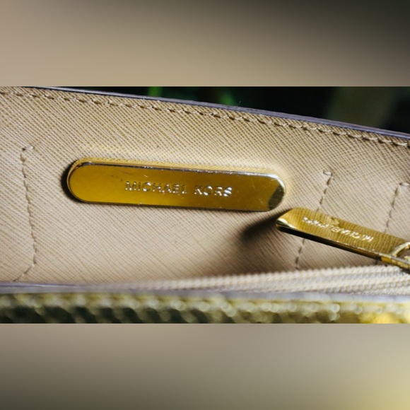 Michael Kors Adele Satchel Handbag Large Msrp:$398.00 - Picture 11 of 16